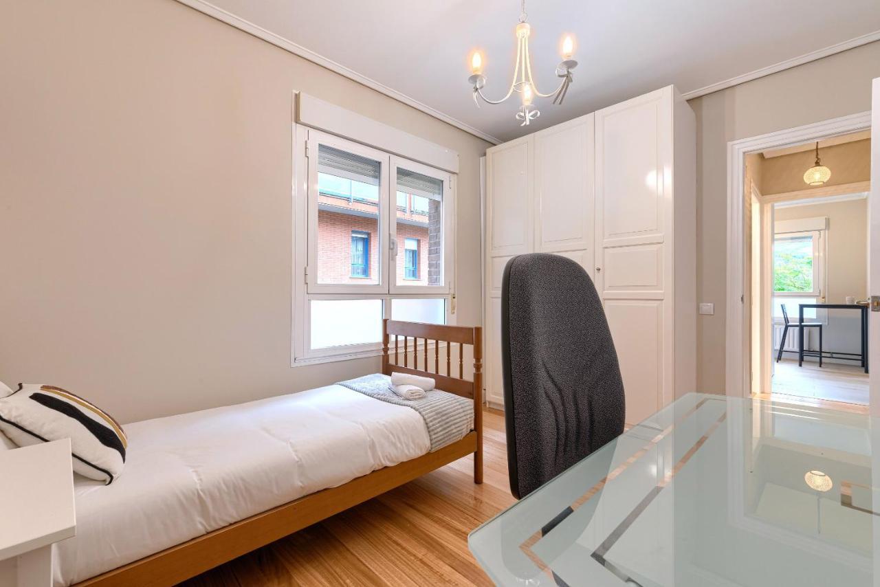 Vivienda Turistica Reformada En Zona Residencial Con Garaje Y Wifi Apartment Bilbao Exterior photo
