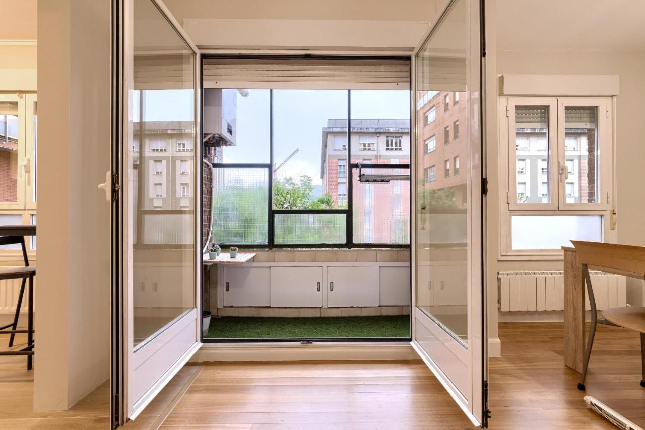 Vivienda Turistica Reformada En Zona Residencial Con Garaje Y Wifi Apartment Bilbao Exterior photo